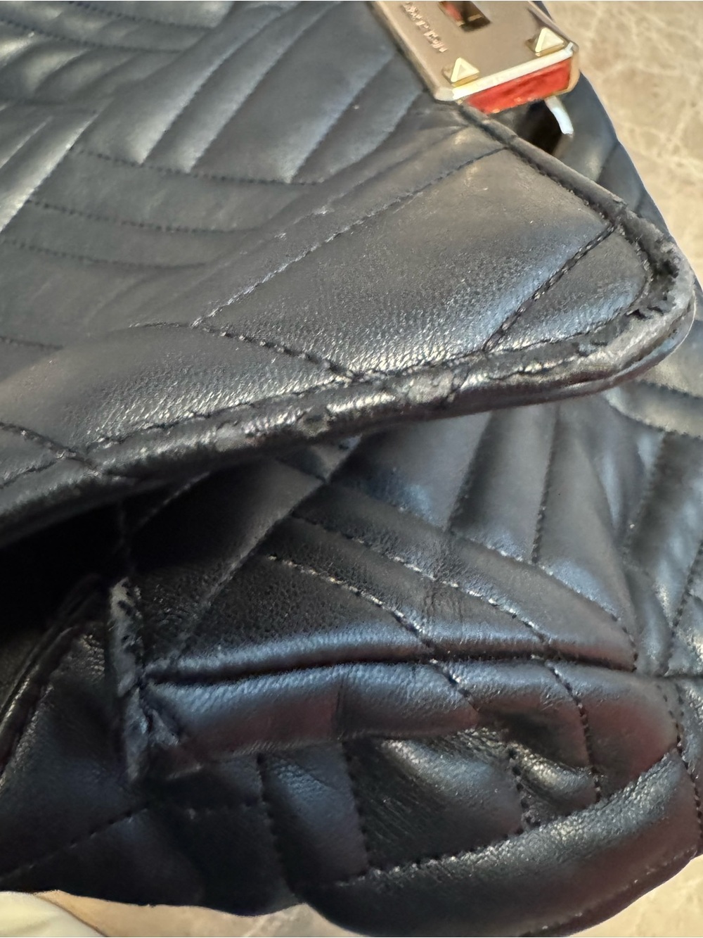 Michael Kors Peyton Quilted
Leather Shoulder Flap
Crossbody Bag - Picture 8 of 12